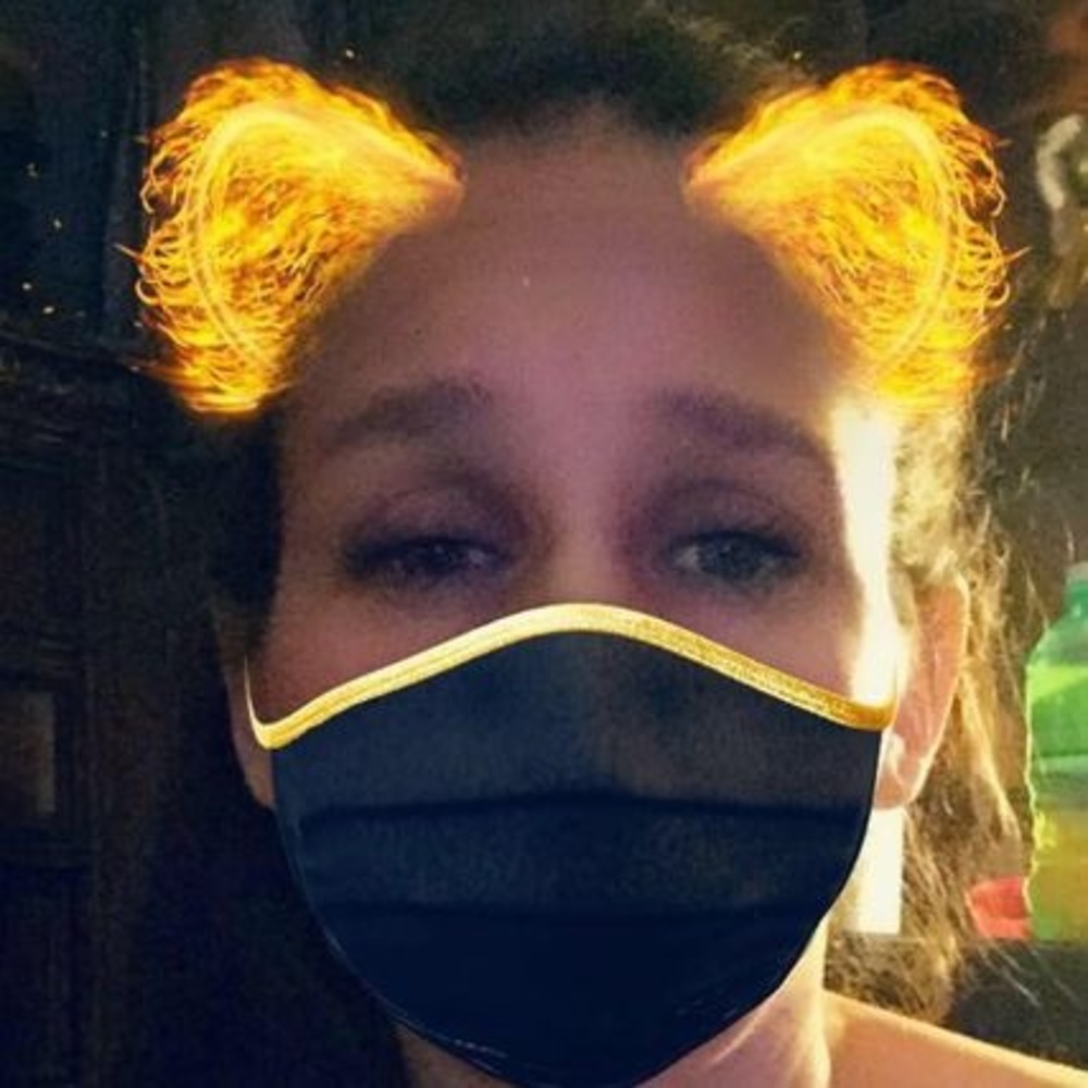 Meet your Posher, Renee